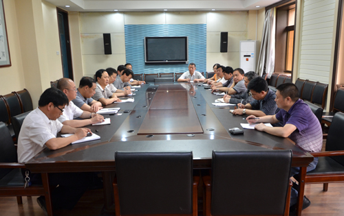 座谈会