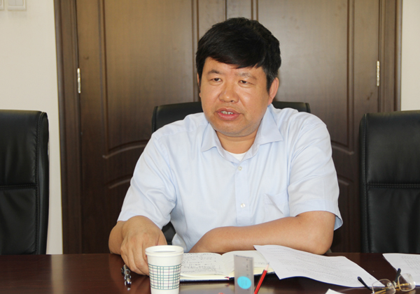 张威虎副校长汇报米兰普法教育工作