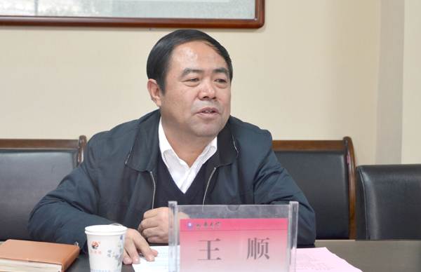 王顺书记介绍米兰情况